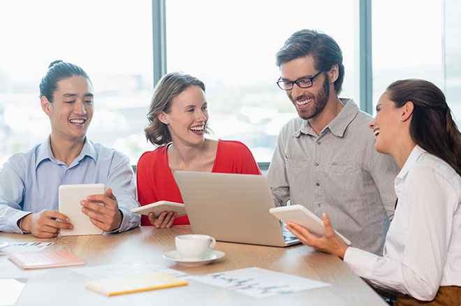 ADP — Fornecendo soluções que simplificam o trabalho